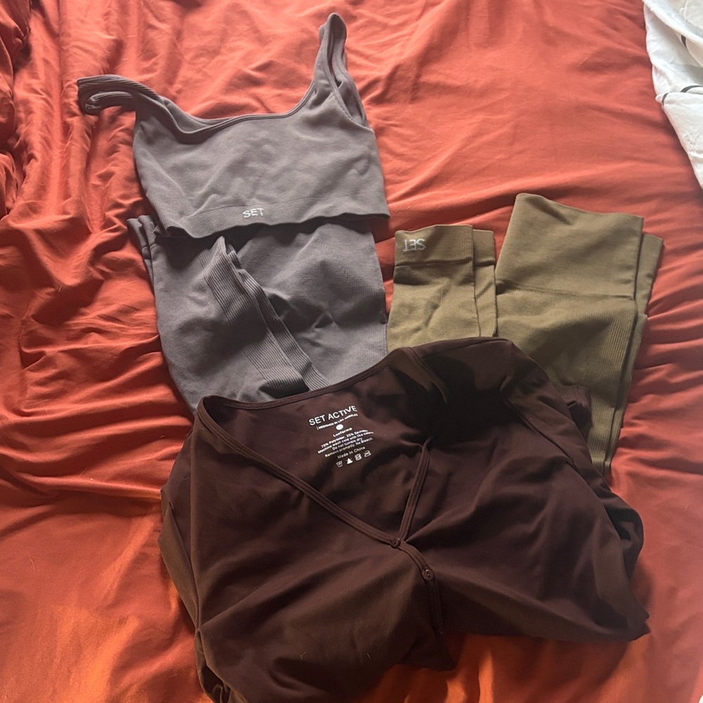 Set Active Bundle!! - image 1